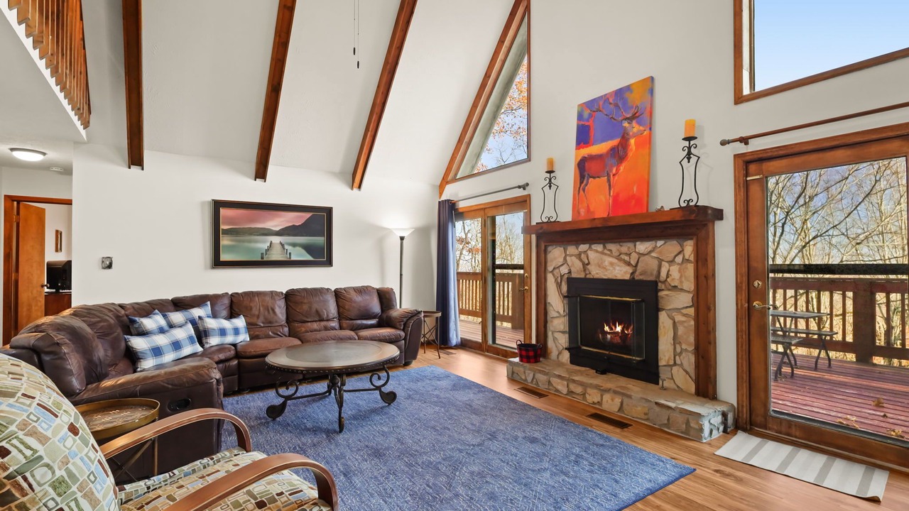 Photo of Livingroom in Seven Devils