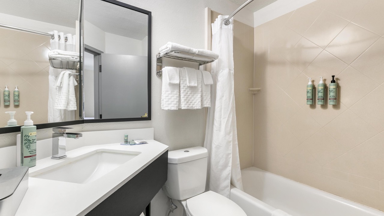 Photo of Bathroom in Morehead