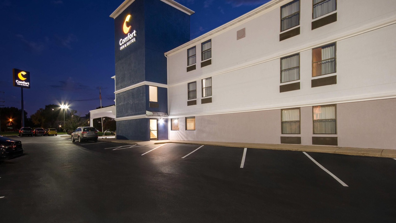 Photo of Outdoor in Roselawn Finance