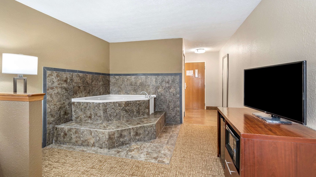 Photo of Others in Roselawn Finance