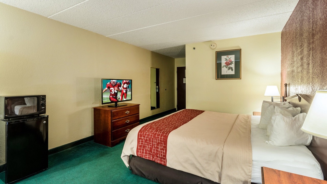 Photo of Bedroom in Morehead