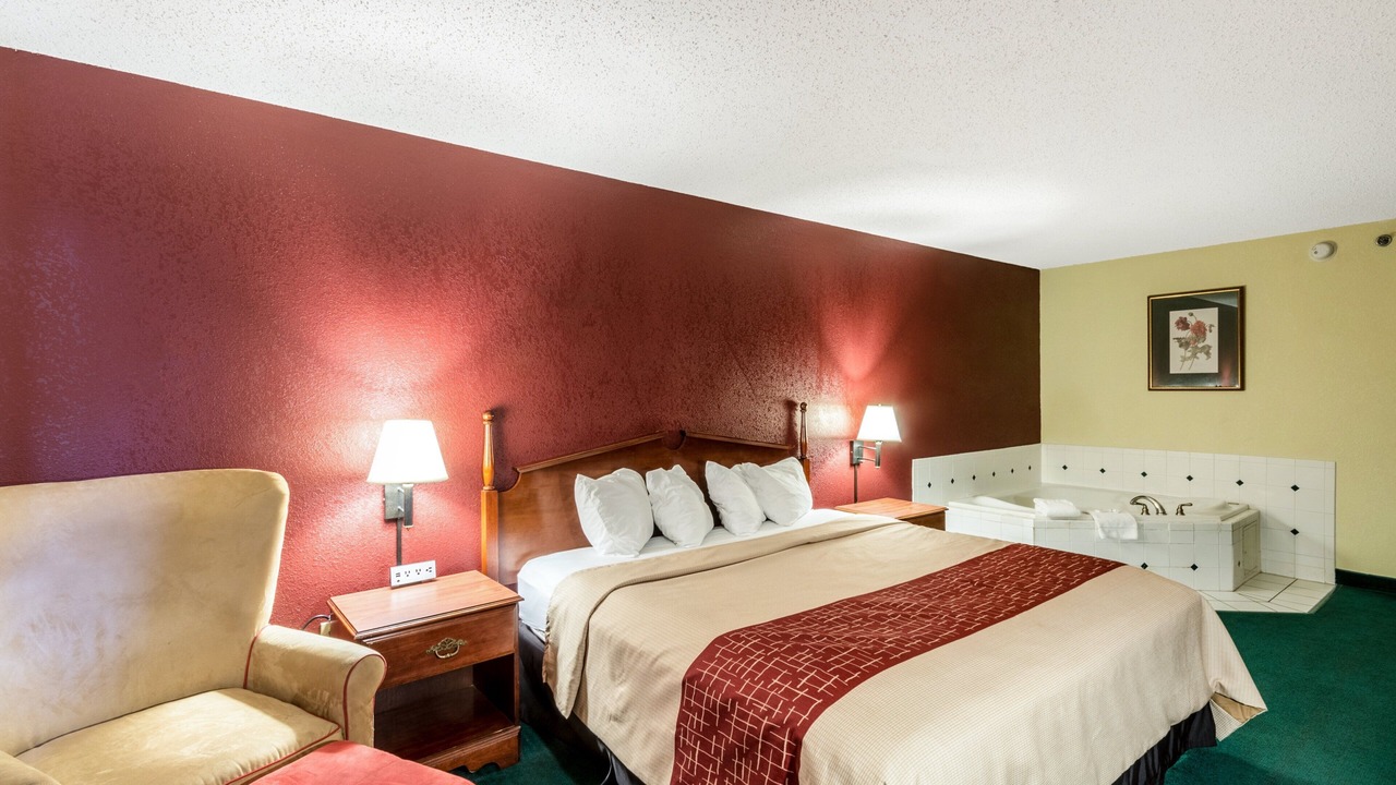 Photo of Bedroom in Morehead