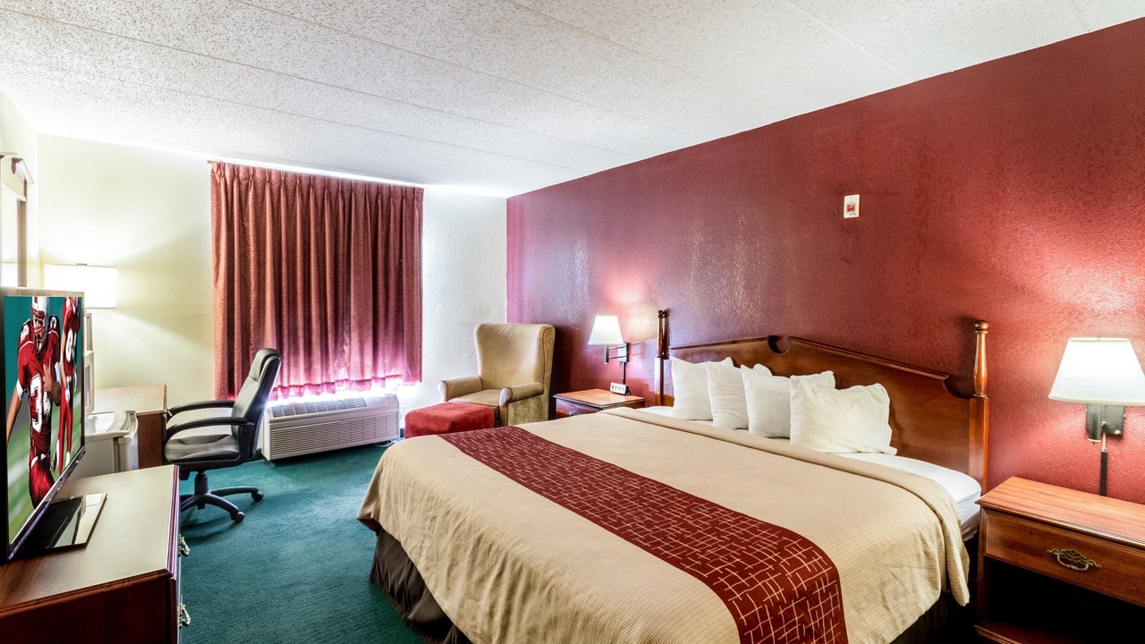 Photo of Bedroom in Morehead