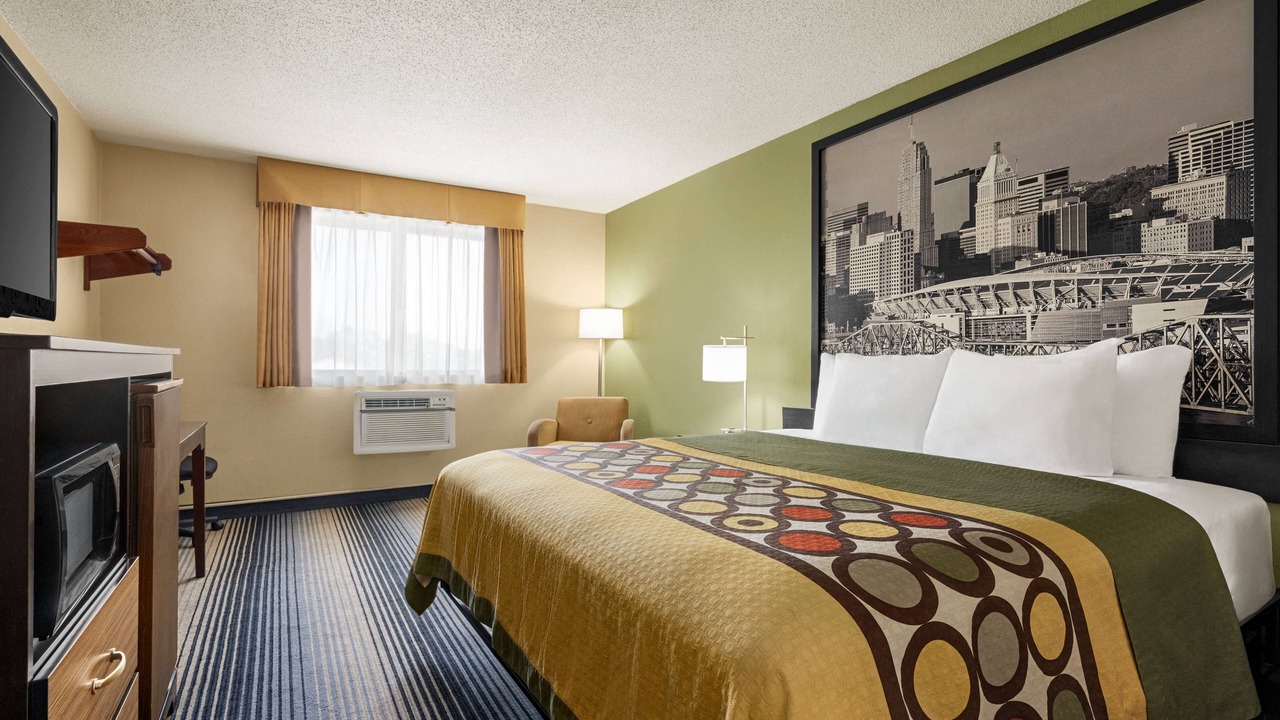 Photo of Bedroom in Maysville