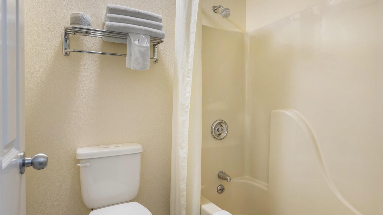 Photo of Bathroom in Frankfort