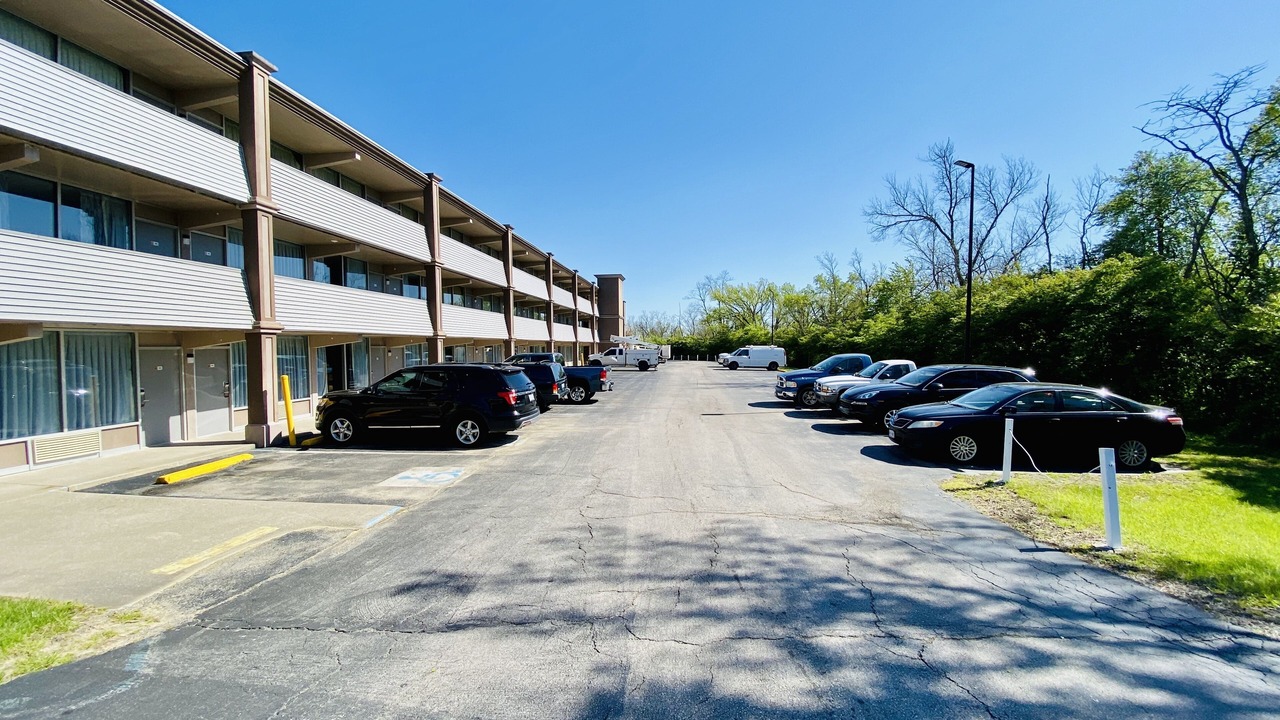Photo of Buildings in Maysville