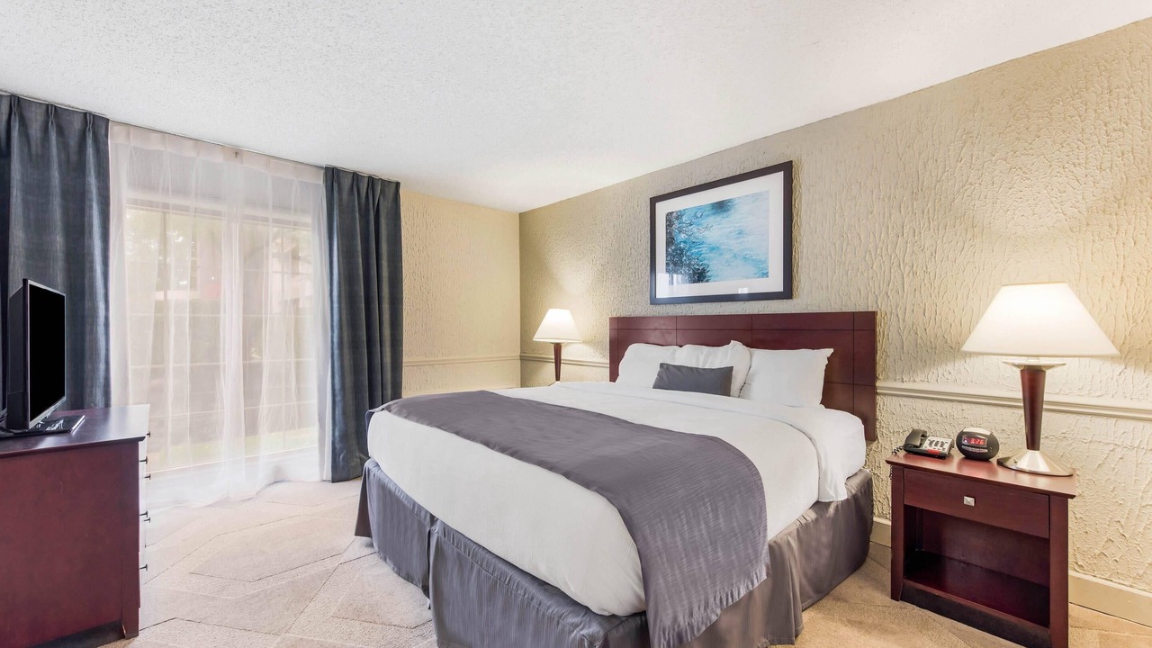 Photo of Bedroom in Blue Ash