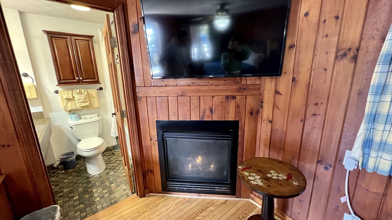 Photo of Livingroom in Blowing Rock
