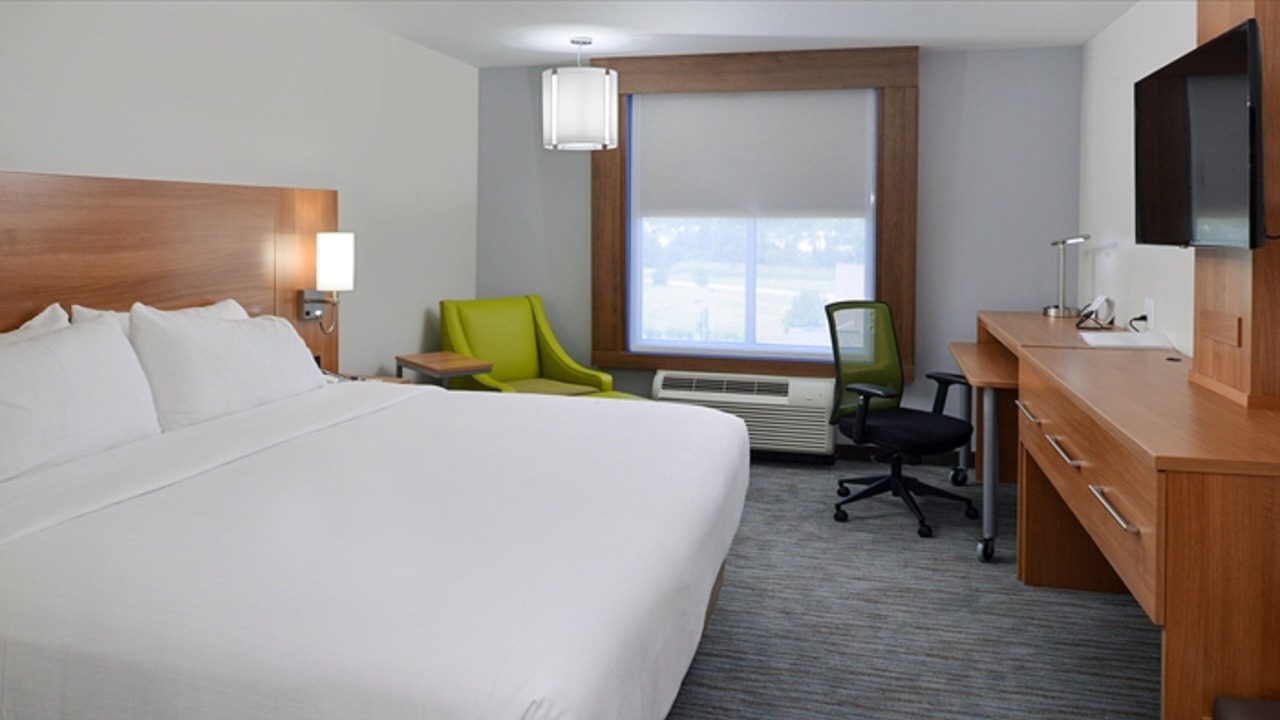 Photo of Bedroom in Lexington
