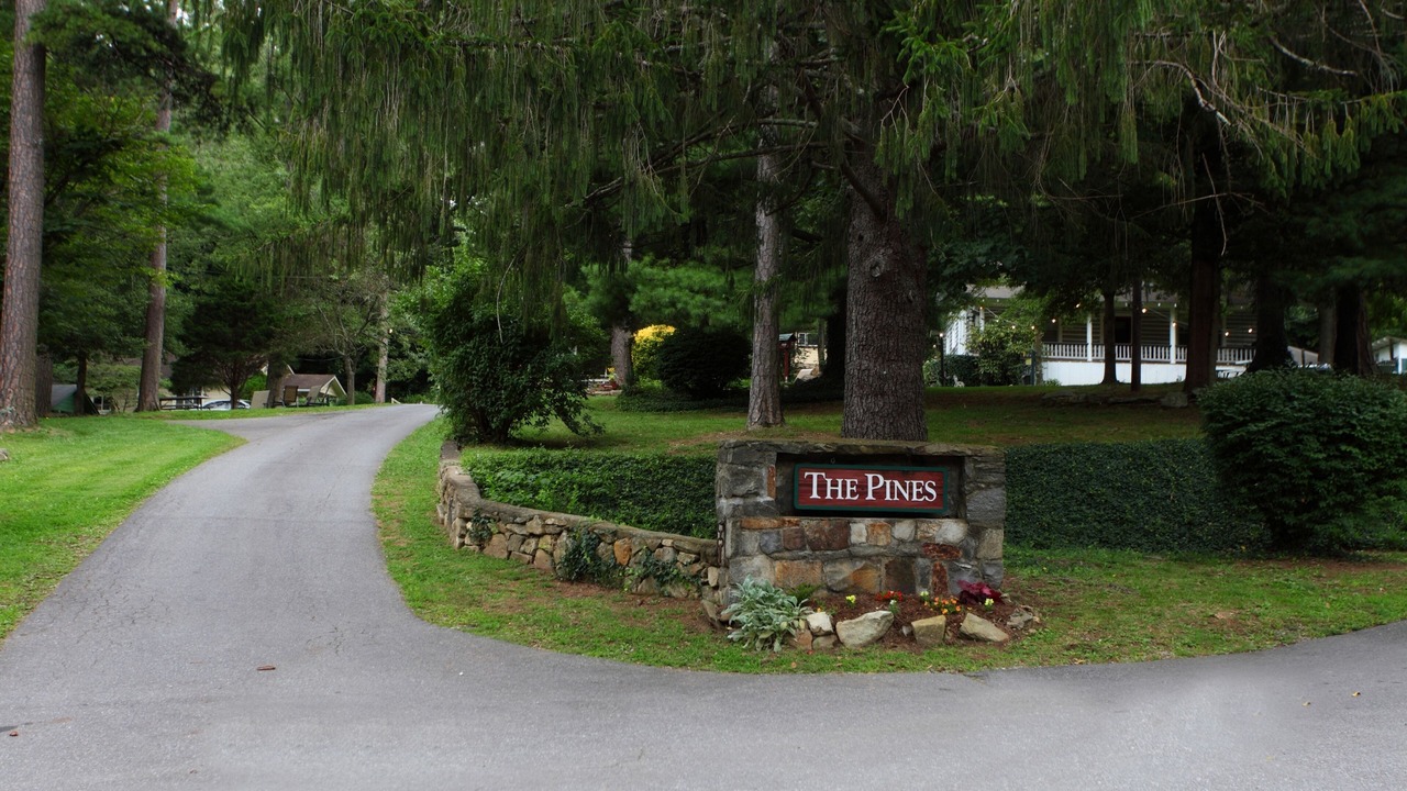 Photo of Outdoor in Woodfin