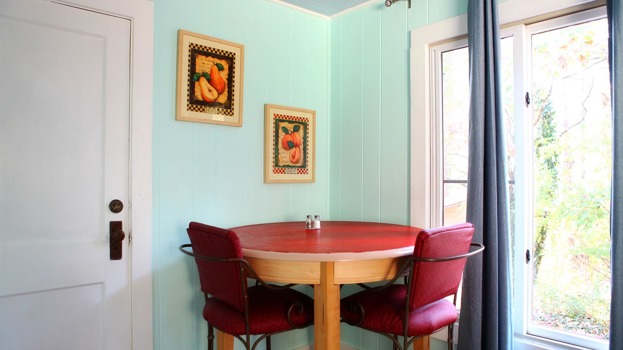 Photo of Bedroom in Woodfin