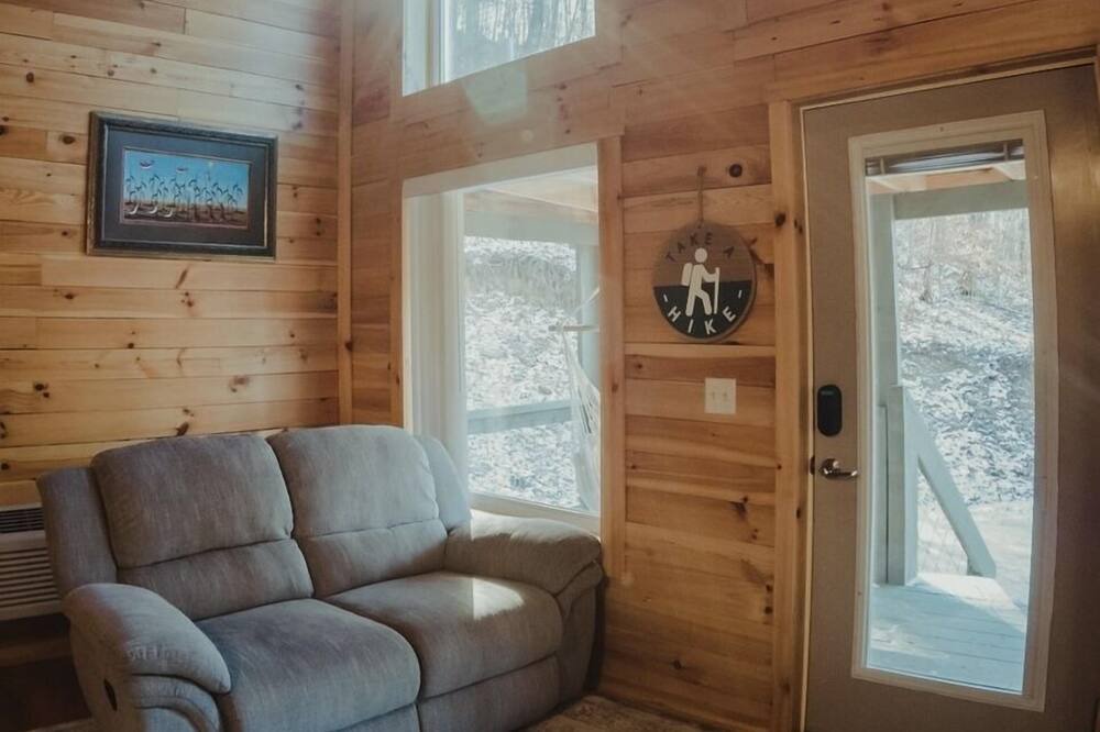 Photo of Livingroom in Campton