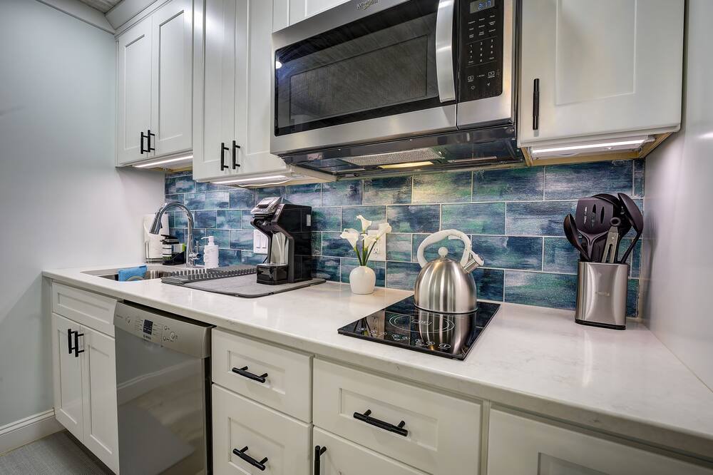 Photo of Kitchen in Jonesborough