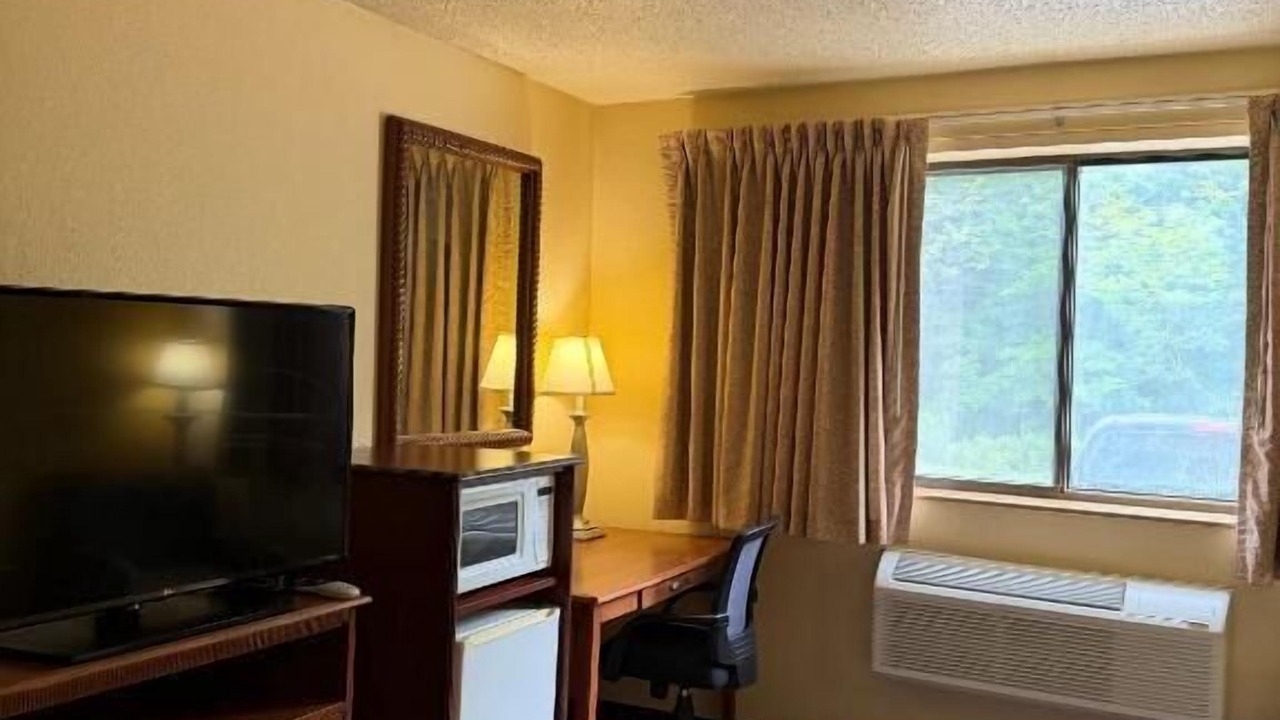 Photo of Bedroom in LaVale