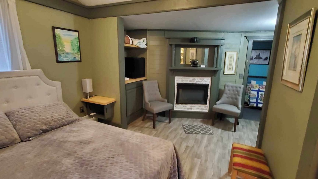Photo of Bedroom in Matewan