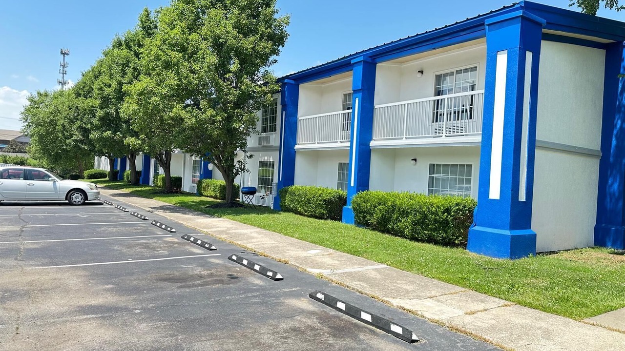 Photo of Outdoor in Lexington