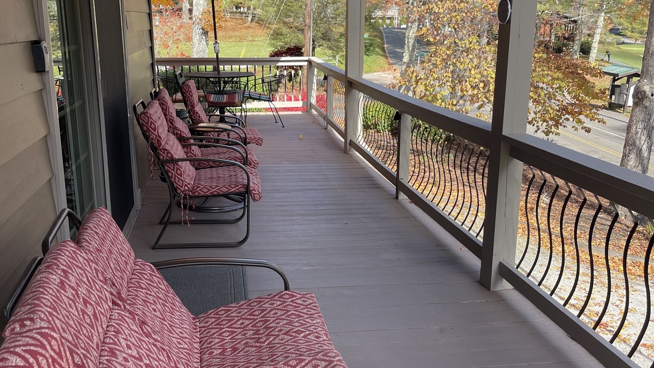 Photo of Patio Balcony in Newland