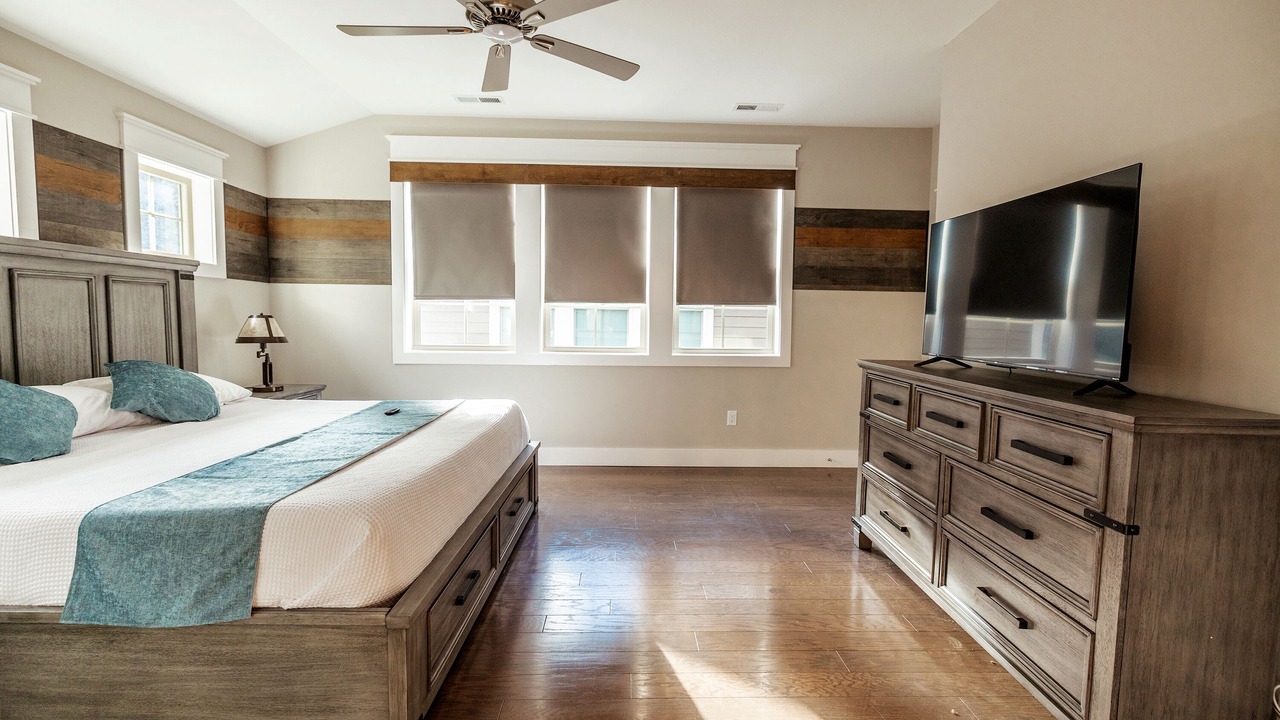 Photo of Bedroom in Black Mountain