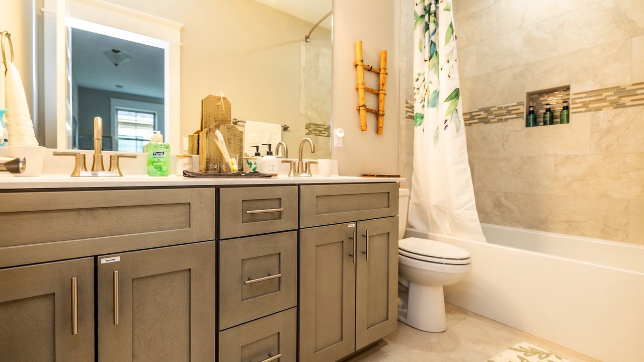 Photo of Bathroom in Black Mountain