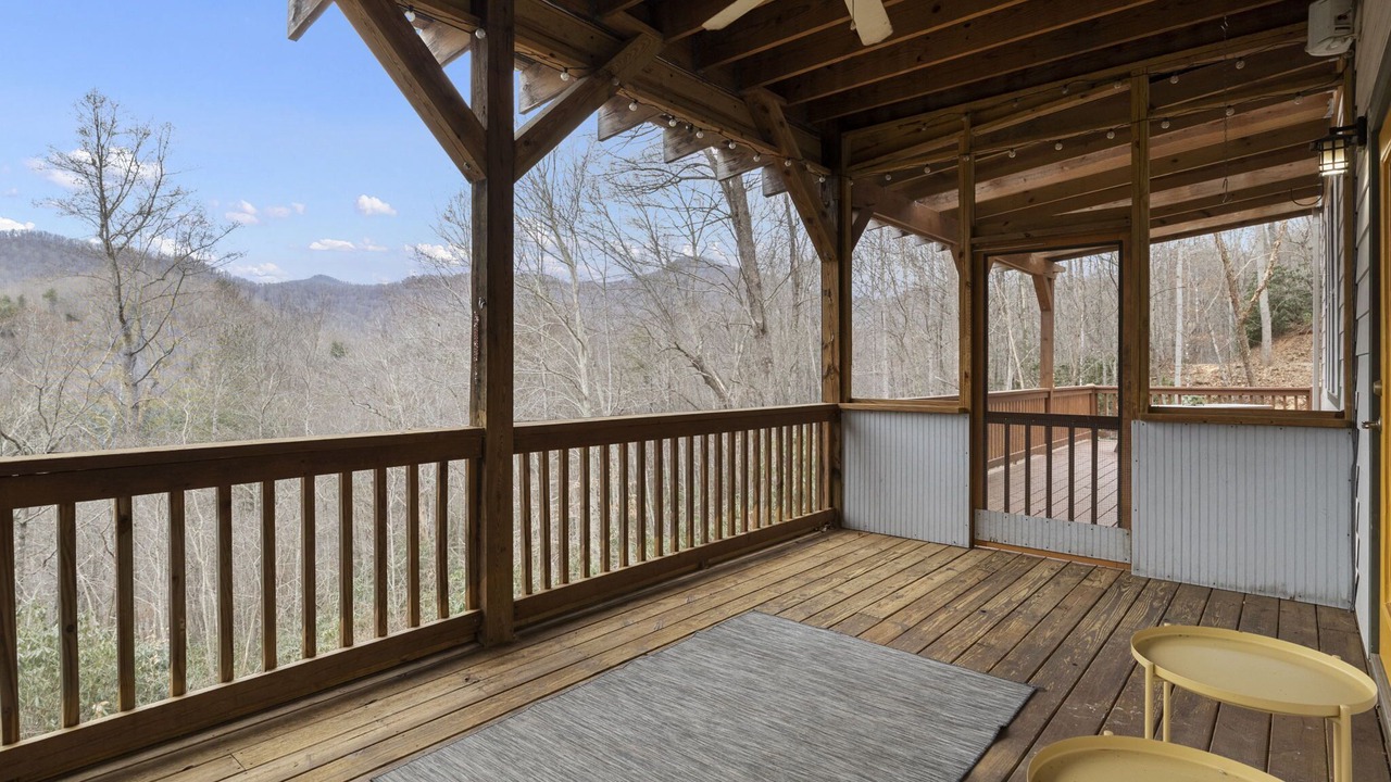 Photo of Patio Balcony in Swannanoa