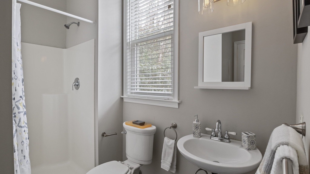 Photo of Bathroom in Swannanoa
