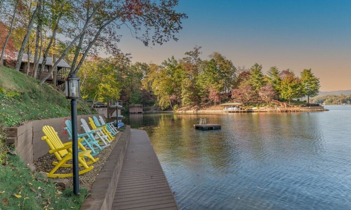 Photo of Others in Lake Lure