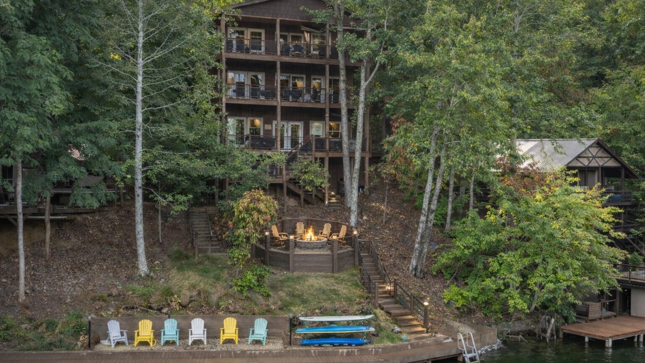 Photo of Others in Lake Lure