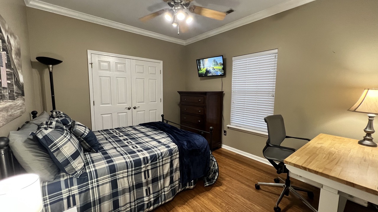 Photo of Bedroom in Liberty Area