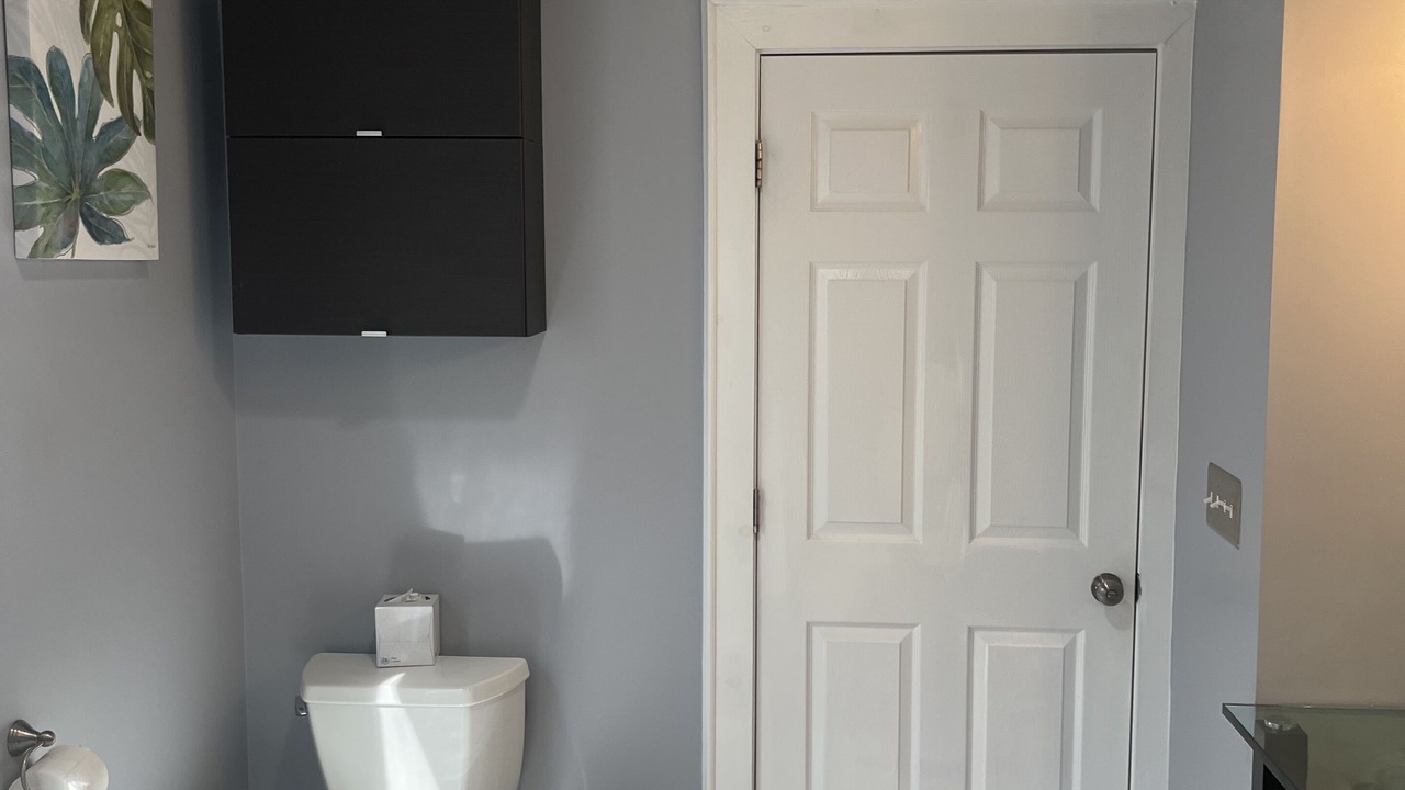 Photo of Bathroom in Cherry
