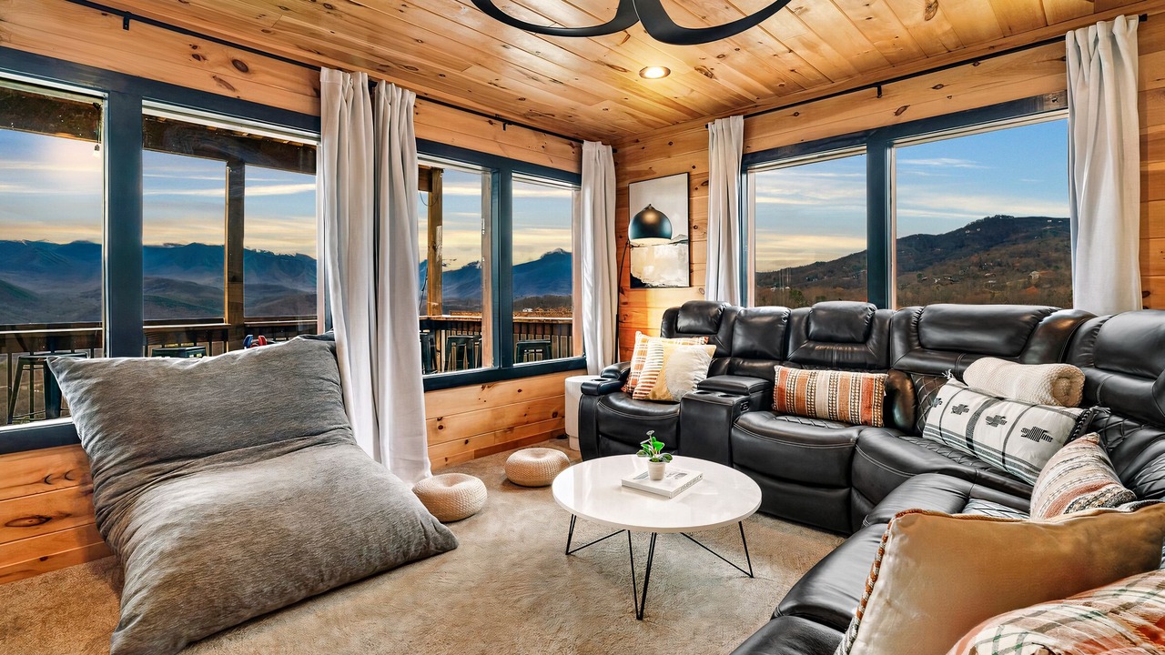 Photo of Bedroom in Chalet Village North