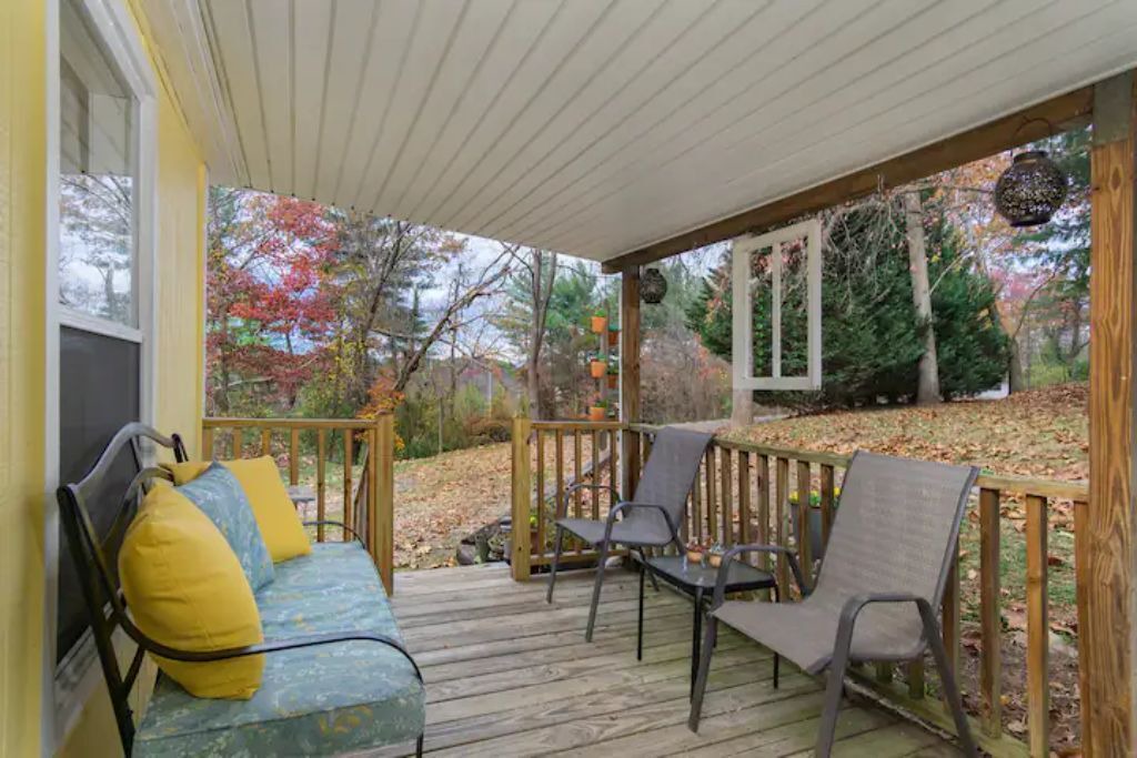 Photo of Patio Balcony in Woodfin