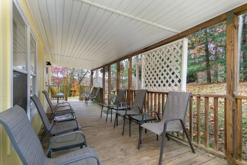 Photo of Patio Balcony in Woodfin