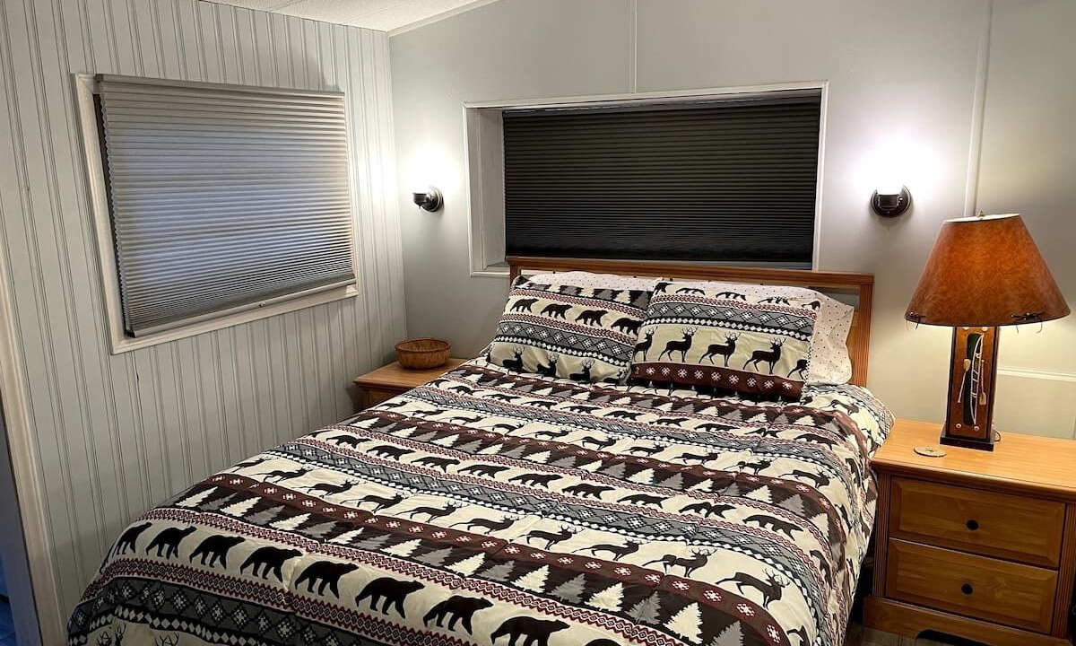 Photo of Bedroom in Newland