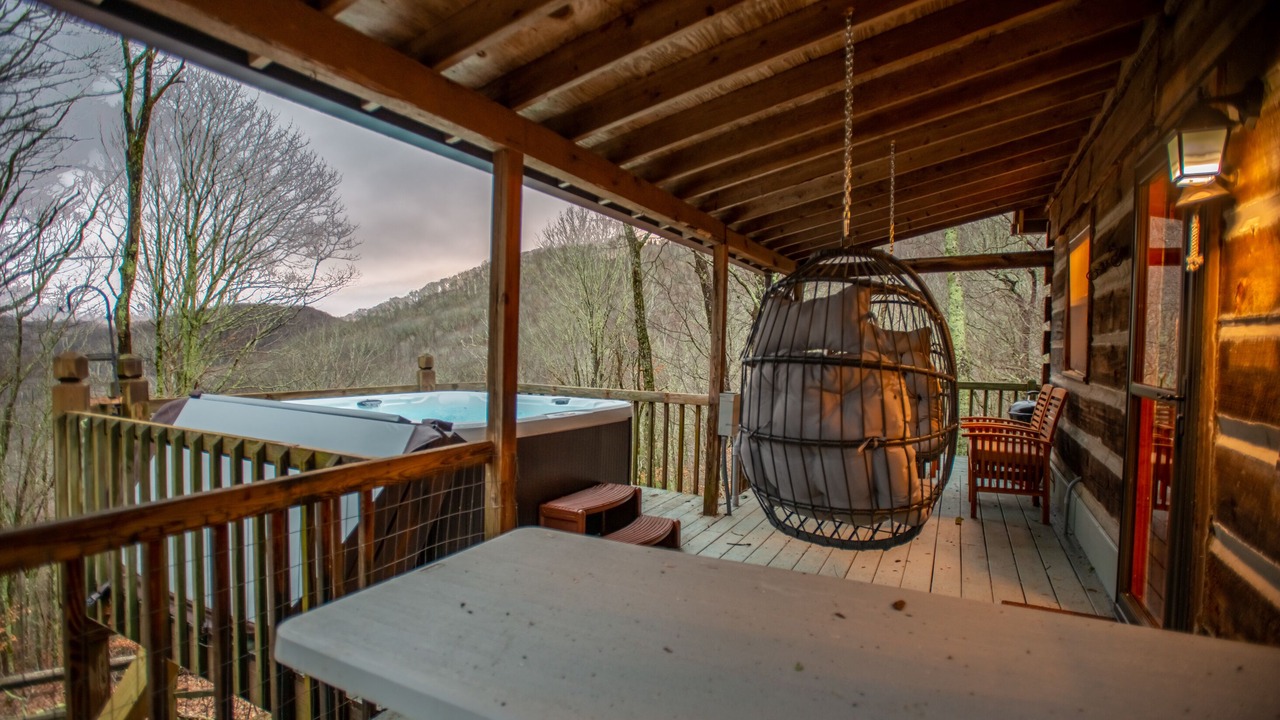 Photo of Patio Balcony in Wolf Laurel