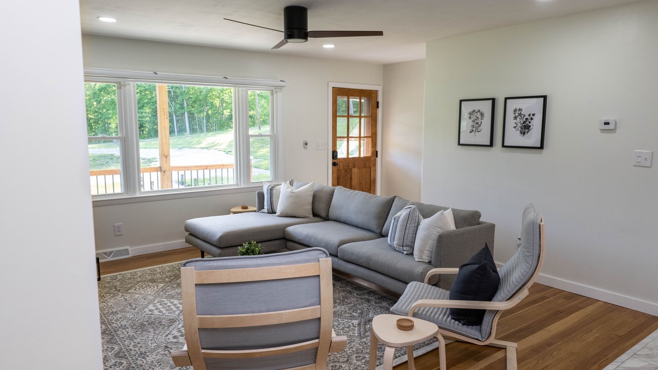 Photo of Livingroom in Stanton
