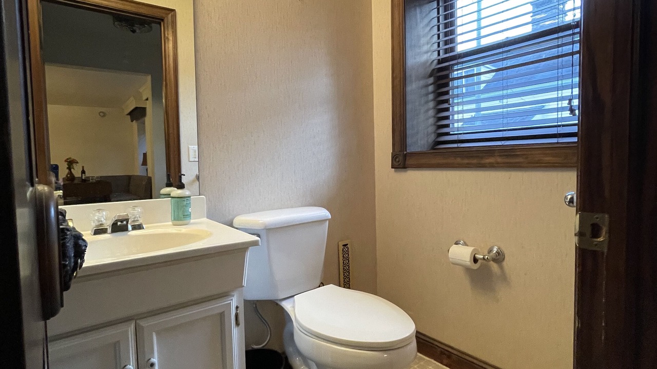 Photo of Bathroom in Blowing Rock