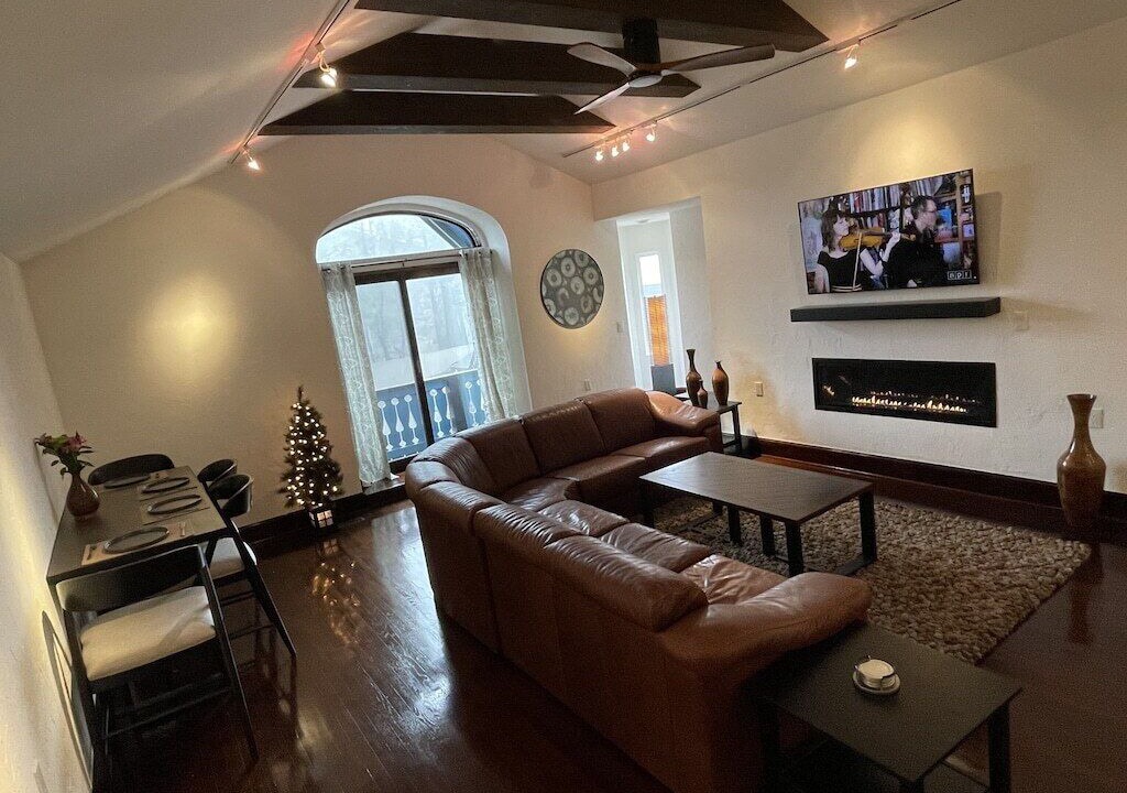 Photo of Livingroom in Blowing Rock