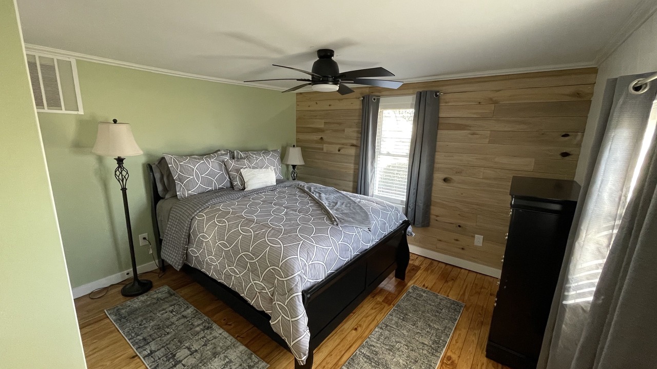 Photo of Bedroom in Frankfort