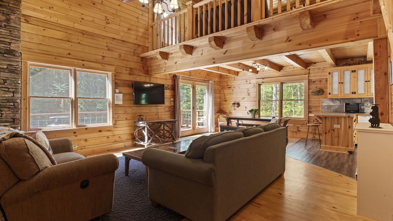 Photo of Livingroom in Mill Spring