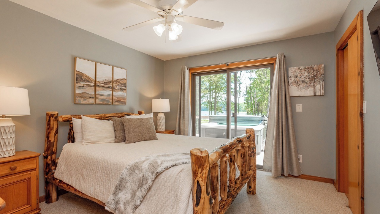 Photo of Bedroom in Turkey Neck