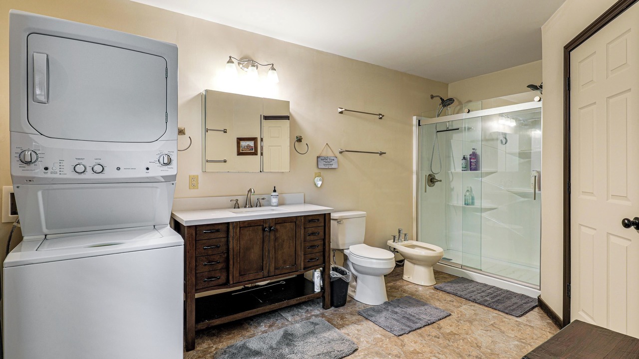 Photo of Bathroom in Lenoir