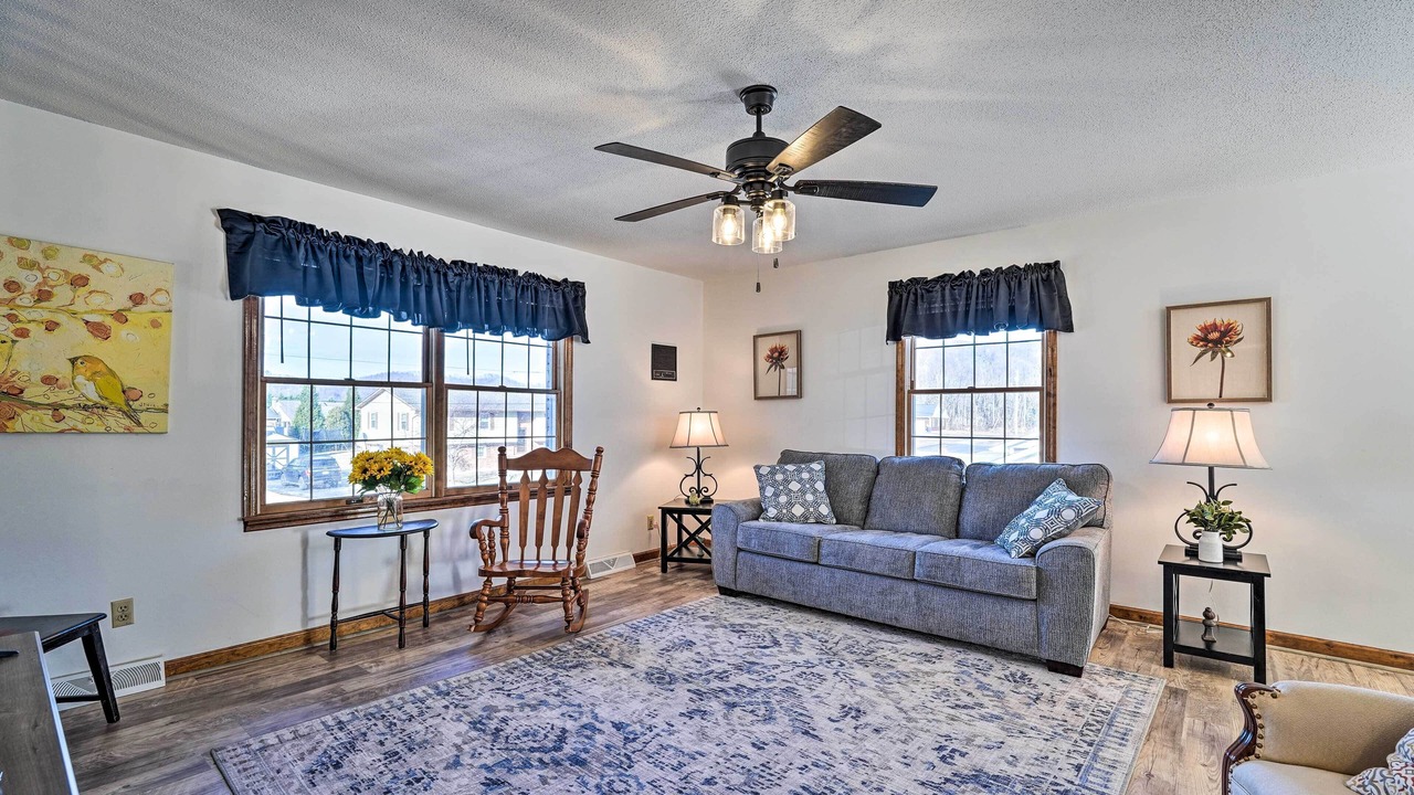 Photo of Bedroom in Elizabethton
