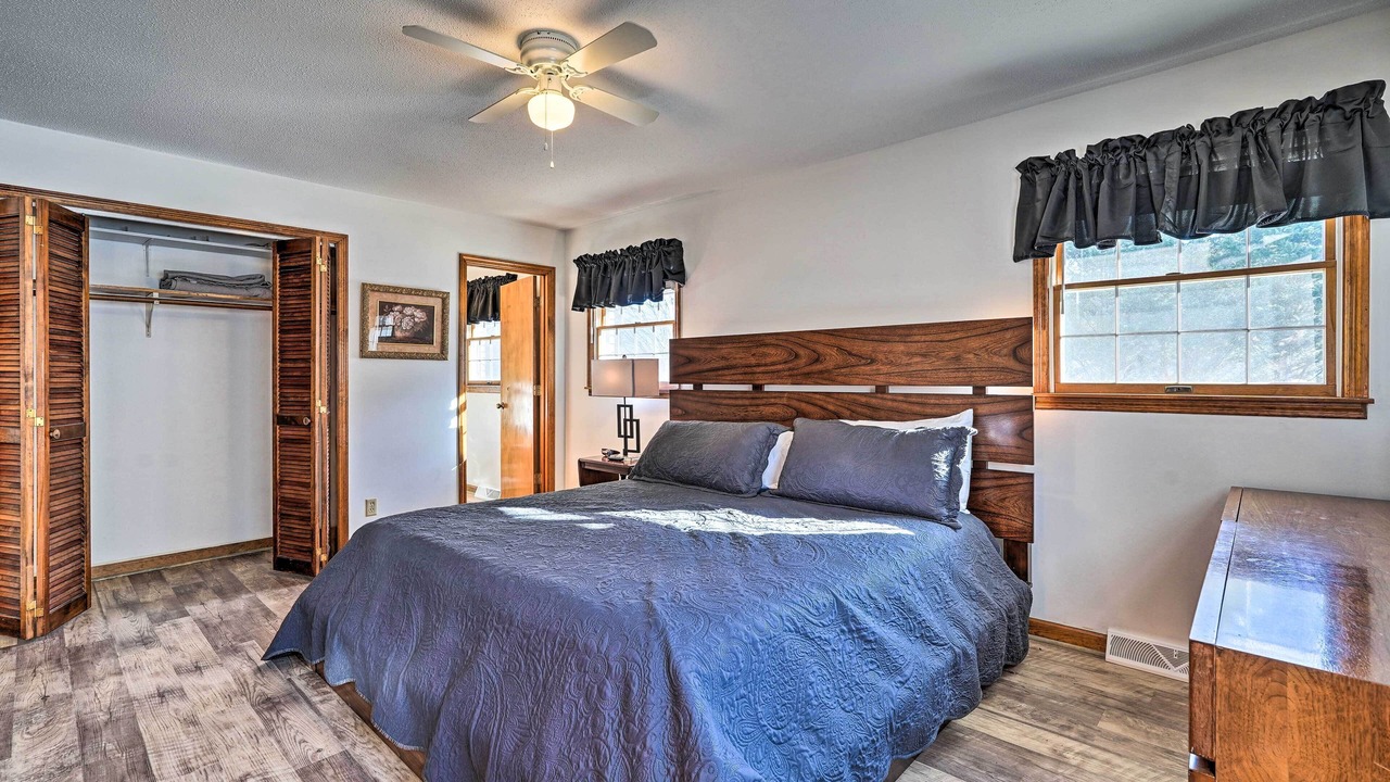 Photo of Bedroom in Elizabethton