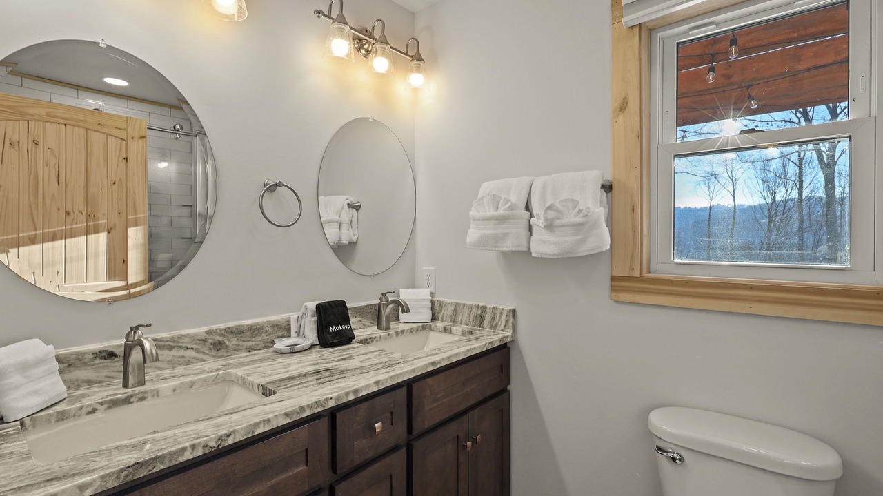 Photo of Bathroom in Beech Mountain