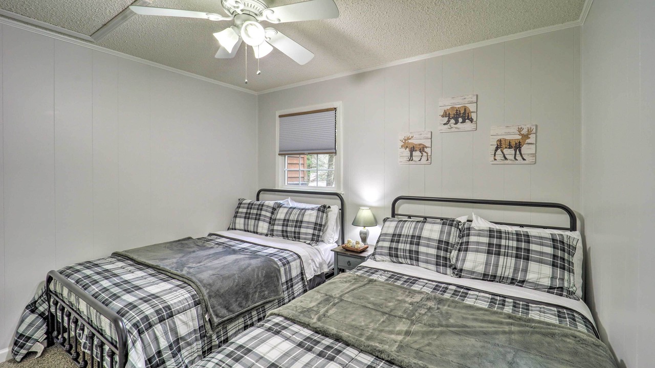 Photo of Bedroom in Pineola