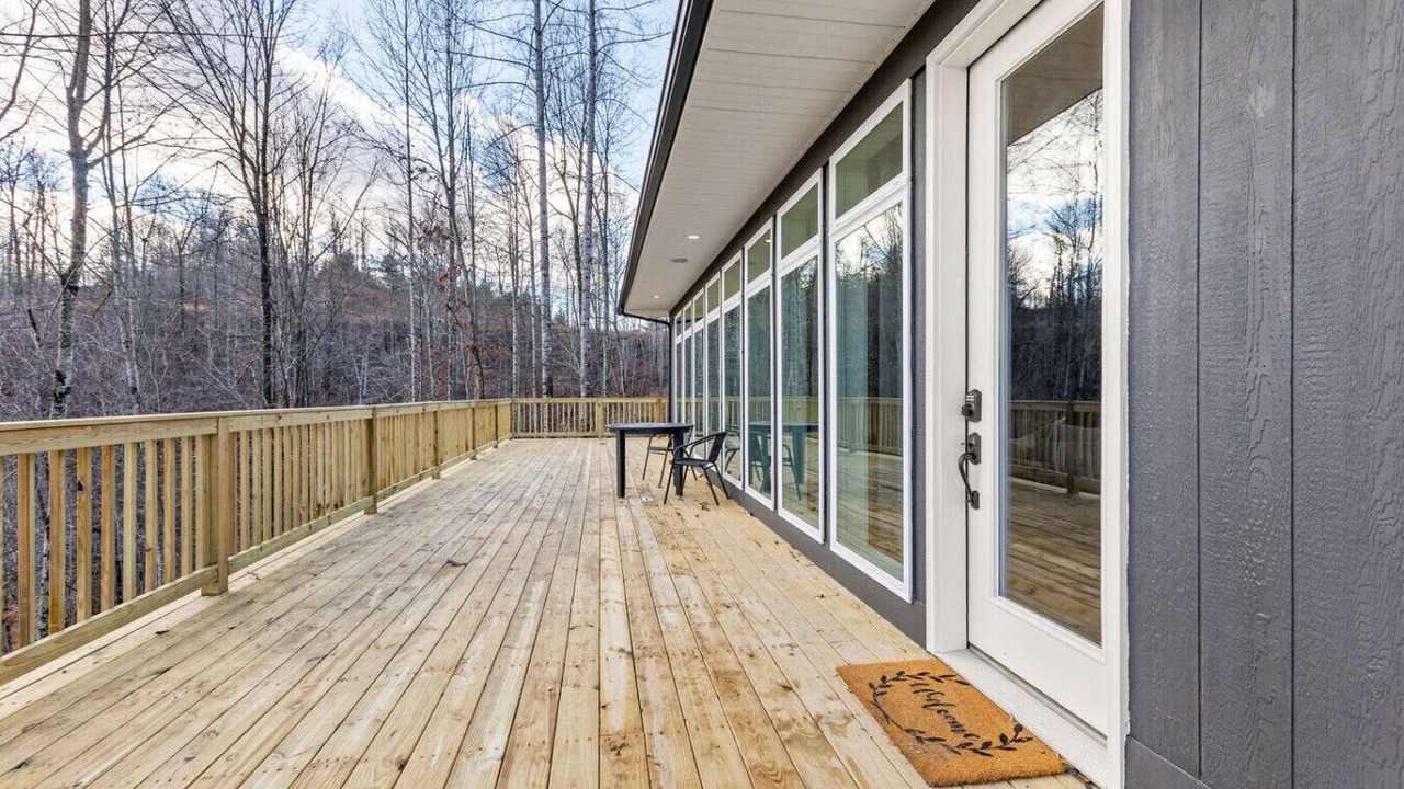 Photo of Patio Balcony in Wellington