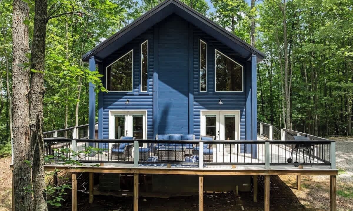 Photo of Outdoor in Zoe