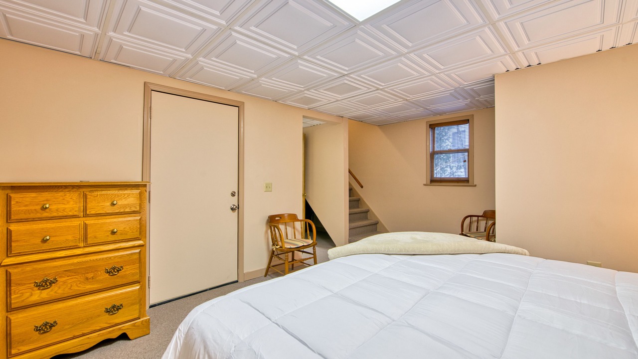 Photo of Bedroom in Newland