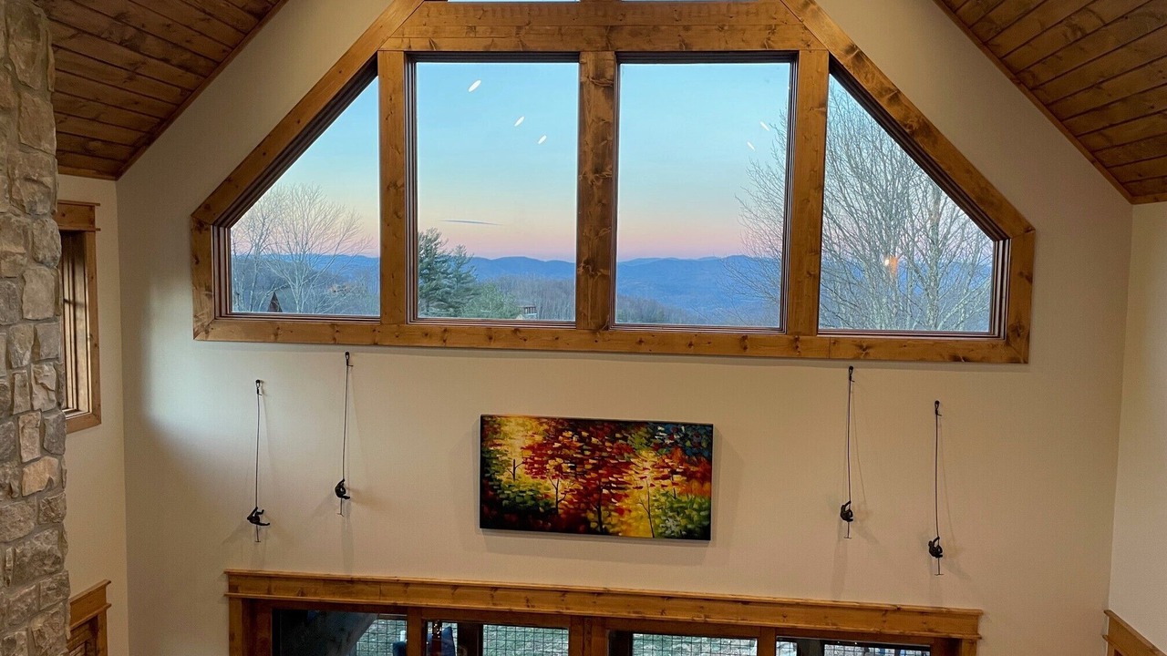 Photo of Livingroom in Elk Park