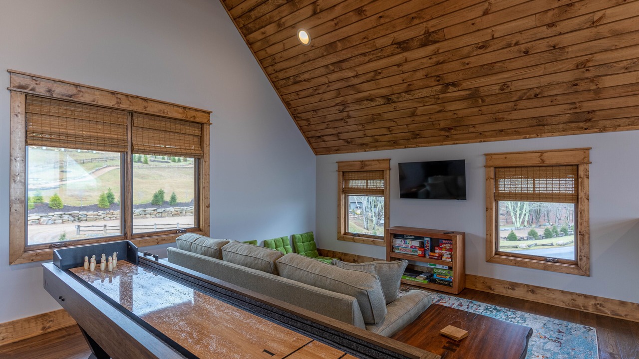 Photo of Bedroom in Elk Park